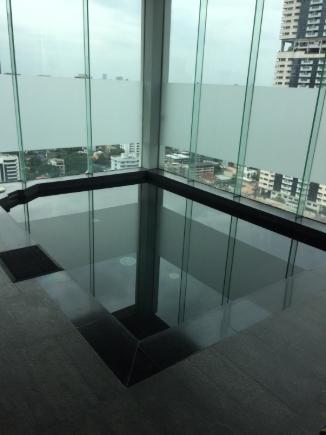 รูป One Bed to let at Aequa Sukhumvit 49, spacious room 52 sq.m., beautiful view, near BTS Thonglor - รูปที่ 17/21