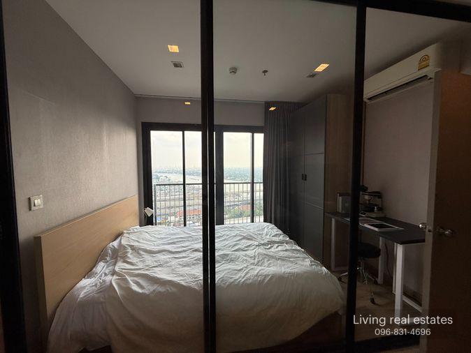 รูป F2010562 ให้เช่า คอนโด The Politan Rive (เดอะ โพลิแทน รีฟ) ขนาด 31 ตร.ม ชั้น 24 ห้องมุม - รูปที่ 1/10