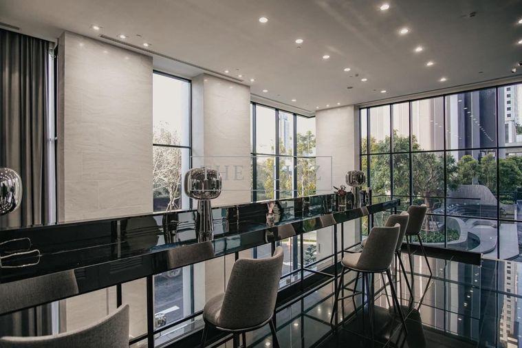 รูป ✨Best Price Guaranteed in the Market! | High-Ceiling Duo Space opposite Major Ratchayothin✨ - รูปที่ 15/20