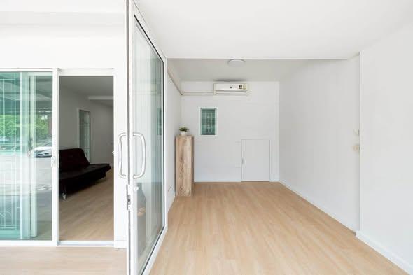 picture 🔥 For Sale – Pruksa Prime Srinakarin-Bangna | Spacious Home | Parking for Multiple Cars - 7/19