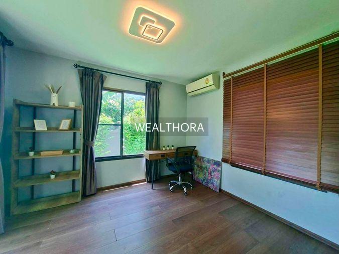 รูป บ้านเดี่ยวติดเมกะบางนา 4ห้องนอนถูกที่สุดในซอยบางแก้ว บ้านพร้อมเข้าอยู่ สไตล์cozy luxury สนามหญ้ากว้าง ไม้ใหญ่ร่มรื่น - รูปที่ 10/13