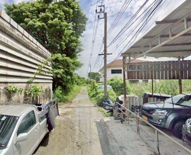 รูป ขายที่ดินติดศรีนครินทร์ ใกล้รถไฟฟ้าสายสีเหลือง 50 ม. เหมาะพัฒนาคอนโด ออฟฟิศ โรงแรม (N.2204) - รูปที่ 5/8