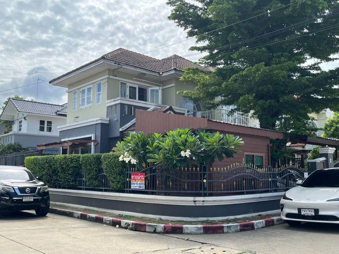 picture Krisada Lagoon Rama 5 Nonthaburi - 1/3