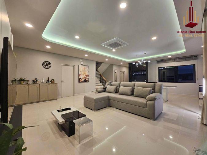 รูป ✨ ขาย เซนโทร บางนา  ✨  💰 ราคา 18,500,000 บาท - รูปที่ 2/16