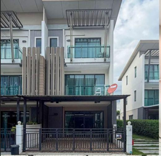 รูป ให้เช่า ทาวน์โฮม3ชั้น หมู่บ้านอเวนิว โคโคส (Town Avenue Cocos)พระราม2 2นอน 3น้ำ ซอย 50 หลังมุม - รูปที่ 1/6