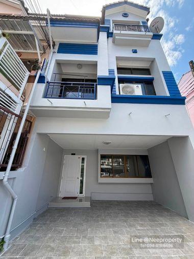 รูป ให้เช่า ทาวน์โฮม 3.5 ชั้น บ้านกลางเมือง รัชดา–เหม่งจ๋าย 1 พร้อมเข้าอยู่ (TH6925) - รูปที่ 1/13