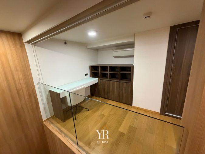picture Siamese Exclusive 31 Duplex rooms, high ceilings, warm atmosphere. With a private elevator delivered directly to the room. and a spacious living room - 15/26