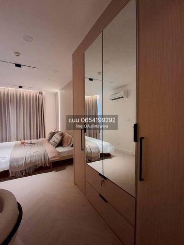 picture Sasikarn100826 For Sale : 🏙️…ᴛʜᴇ ᴄʟᴏᴠᴇʀ ᴛʜᴏɴɢʟᴏʀ…🏙️ - 5/21