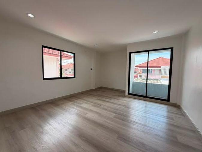 รูป 🔥 ขายบ้านหมู่บ้านพระปิ่น 2 | Prapin 2 | ใกล้สถานีศาลาธรรมสพน์ - รูปที่ 5/8