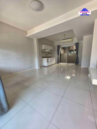 รูป 🔥 ขายทาวน์โฮม🏡 อินดี้ ศรีนครินทร์-ร่มเกล้า | Indy Srinakarin-Romklao - รูปที่ 12/13