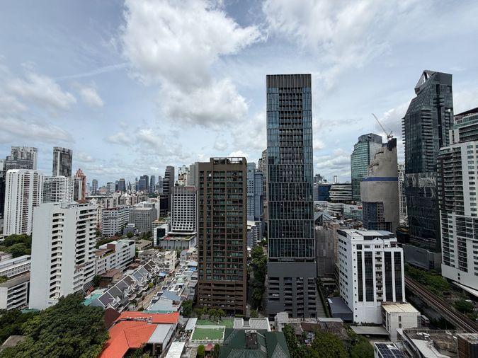 picture Best priced 2-Bedroom unit in the building only 39,900THB/Month! - 19/20
