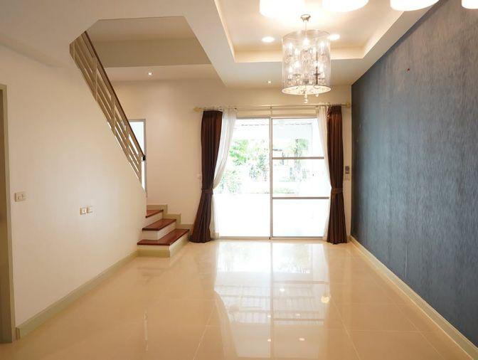 รูป 🔥 ขายทาวน์โฮม 3 ชั้น 🏡 บ้านกลางเมือง เออบาเนี่ยน สุขุมวิท 113 | Baan Klang Muang Urbanion Sukhumvit 113 - รูปที่ 13/23