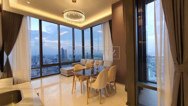 รูป ✨The Ultimate Executive Address | High-Ceiling Luxury Design in Central Silom✨ - รูปที่ 3/27