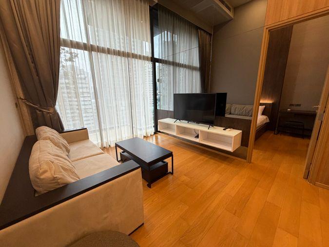 picture Siamese Exclusive 31 Duplex rooms, high ceilings, warm atmosphere. With a private elevator delivered directly to the room. and a spacious living room - 1/26