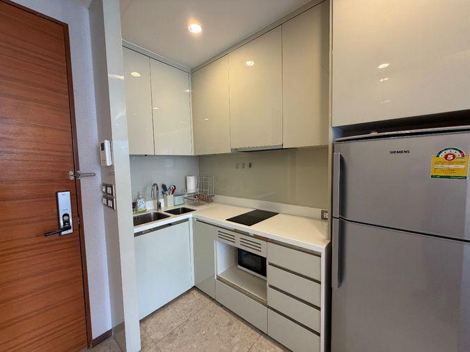 picture Best-Priced 2-Bedroom with 75sqm unit in the Building THB 44,900/Month - 11/17