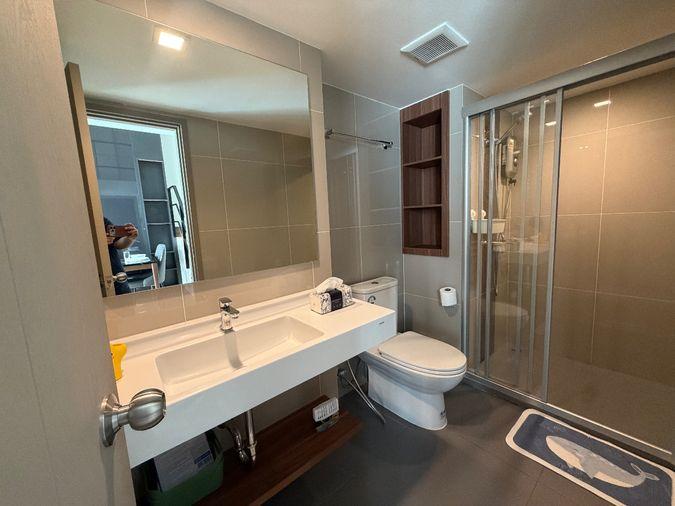 picture Luxury duplex 2Bedroom in Rama 9 with soaring ceilings & natural light. - 8/10