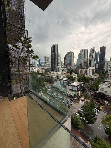 picture Siamese Exclusive 31 Duplex rooms, high ceilings, warm atmosphere. With a private elevator delivered directly to the room. and a spacious living room - 25/26