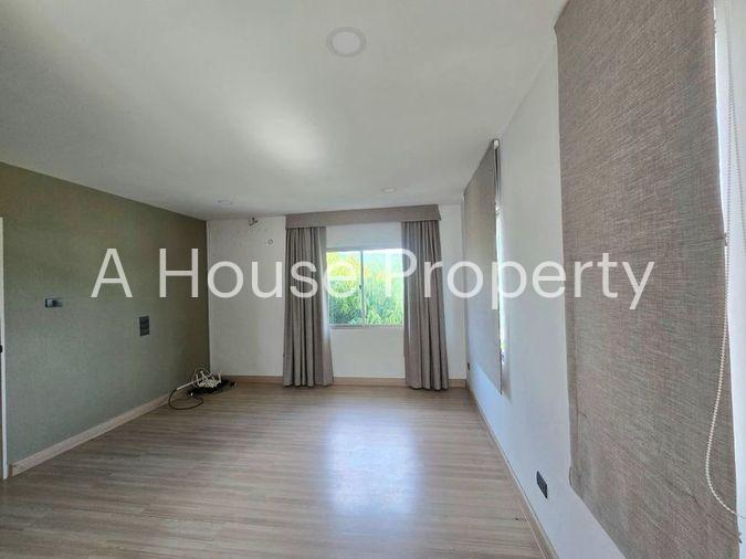 picture Single corner unit for sale in Grand Valley, a quality project located near Nong Mon, Chonburi. - 7/13