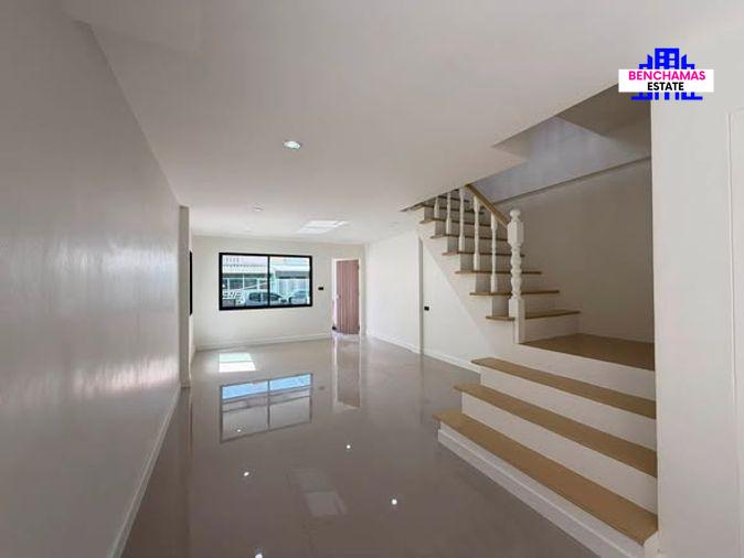 รูป 🔥 ขายบ้านหมู่บ้านพระปิ่น 2 | Prapin 2 | ใกล้สถานีศาลาธรรมสพน์ - รูปที่ 2/8