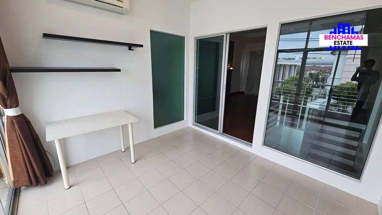 รูป 🔥 ขายทาวน์โฮม 3 ชั้น 🏡 บ้านกลางเมือง เออบาเนี่ยน สุขุมวิท 113 | Baan Klang Muang Urbanion Sukhumvit 113 - รูปที่ 8/23