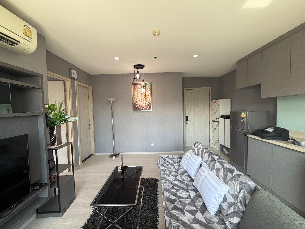 picture Rhythm sukhumvit 36-38, 1bedroom 48 sqm only 24,900 month - 9/15