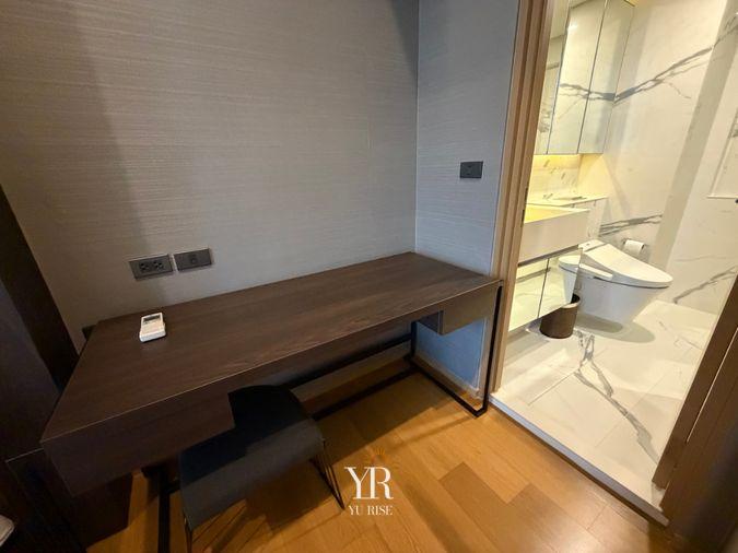 picture Siamese Exclusive 31 Duplex rooms, high ceilings, warm atmosphere. With a private elevator delivered directly to the room. and a spacious living room - 20/26