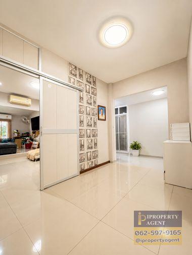 รูป ขายบ้านเดี่ยว 2 ชั้น บ้านบึง ชลบุรี หมู่บ้านบูรพาเมาท์เท่น หลังมุม มีสระว่ายน้ำส่วนตัว - รูปที่ 22/40