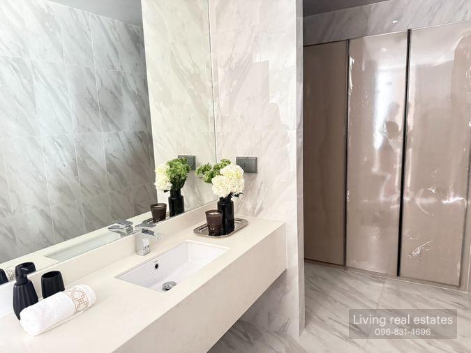 picture Condo for rent at COCO Parc, 102 sq.m., 26th floor. - 8/13