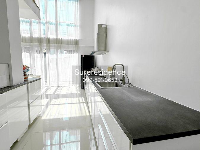 รูป HK0381♛♚ทาวน์โฮม 3 ห้องนอน ให้เช่า𝓼ขาย⚝ลาดพร้าว♜MRT ลาดพร้าว 71∞099-5919653,065-9423251▚Line@sureresidence - รูปที่ 4/16