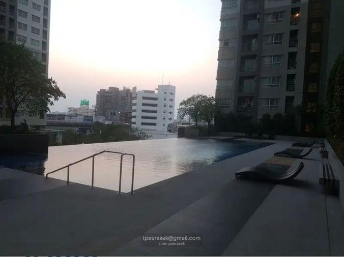 รูป ขายคอนโดวิวสระว่ายน้ำ ทำเลศูนย์กลางธุรกิจฝั่งธนฯ ที่มีอัตราการเติบโตของมูลค่าที่ดินสูงสุดในกรุงเทพฯ มาอย่างต่อเนื่อง ด้วยความได้เปรียบเชิงยุทธศาสตร์ - รูปที่ 8/9