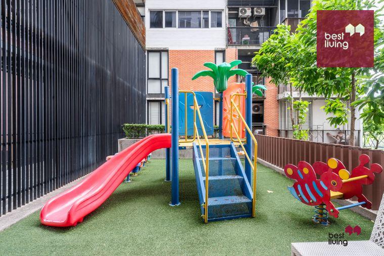 picture Apple Condo Sukhumvit Bearing Spacious 53.3 Sq.m. Corner Unit - 46/49