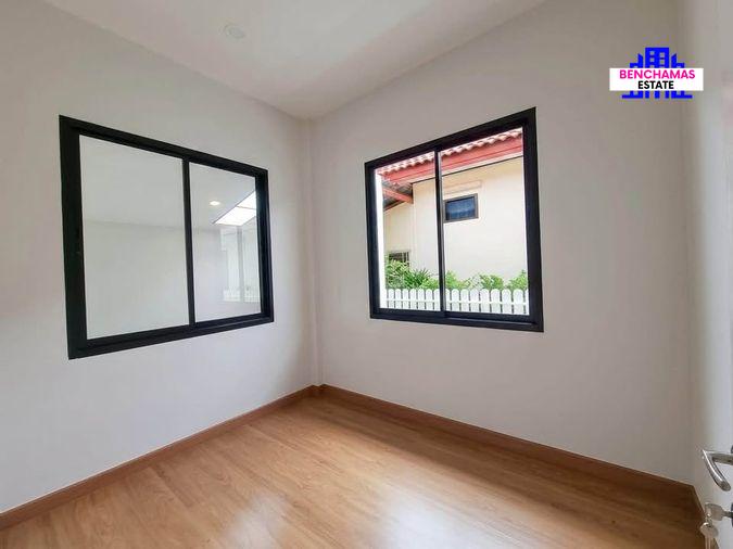 รูป 🔥 ขาย บ้านเดี่ยวชั้นเดียว หมู่บ้านฐานมั่นคง คลอง 2 | คลองหลวง - รูปที่ 12/19