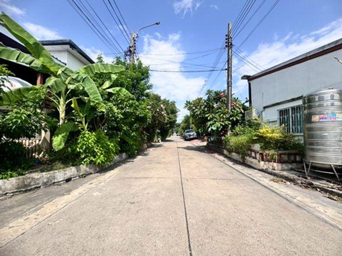 รูป ขายบ้านแฝด หมู่บ้านนักกีฬาแหลมทอง ซอยกรุงเทพกรีฑา ใกล้ MRT ศรีกรีฑา (N.1784) - รูปที่ 2/11