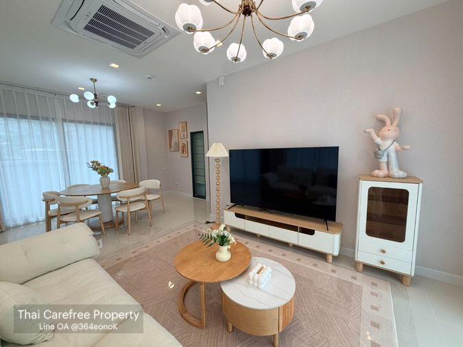 รูป บางกอก บูเลอวาร์ด บางนา-ศรีนครินทร์ | บ้านหรูเลขที่ 74 | 4ห้องนอน 4ห้องน้ำ | ทางเลือกที่เหมาะสำหรับครอบครัวโรงเรียนนานาชาติ 100,000 บาท / เดือน - รูปที่ 3/15