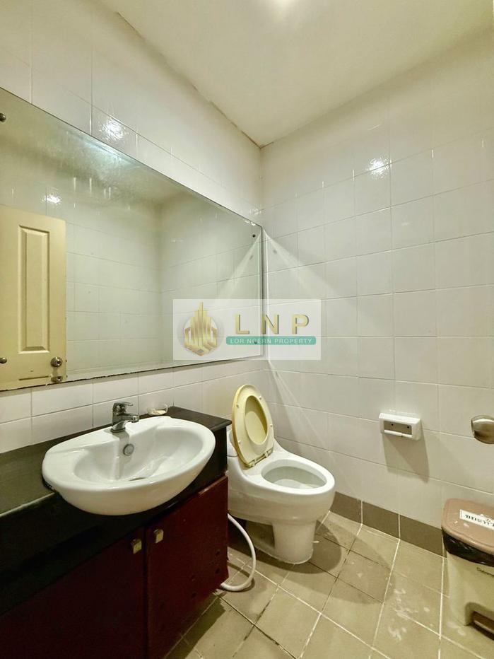 picture 🏠 House for Sale : Townhome Varodom Place Property Code | LNP-H1110 - 18/18