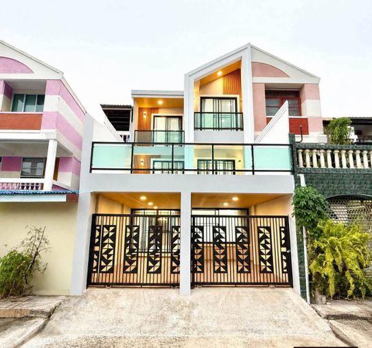 picture ⭐✨ RH-135 3-Story Townhome for Sale (Phetkasem 68 Soi 10) ✨⭐ - 19/20