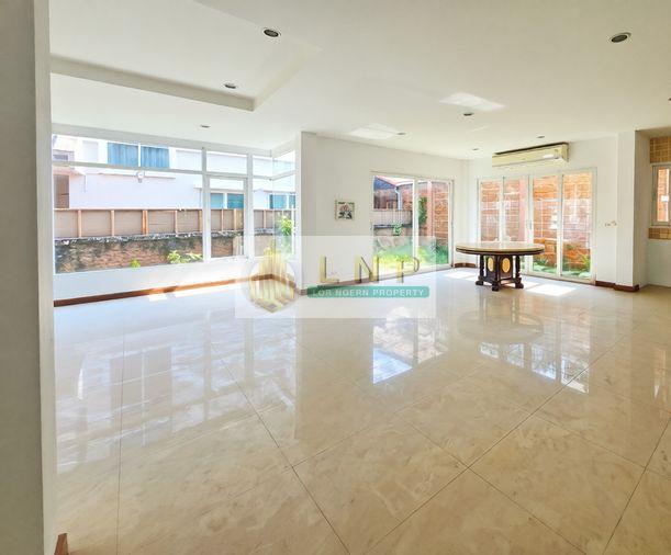 picture 🏠 House for Sale : Laddarom Rachaphruk - Rattanathibet 2 Property Code | LNP-H1108 - 8/14