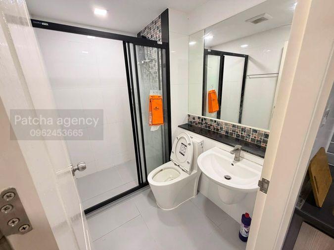 รูป ว่างพร้อมอยู่! The 1 Plus Grand Huamak. 1นอน 28ตร.ม. Line id: @pfagent - รูปที่ 8/10