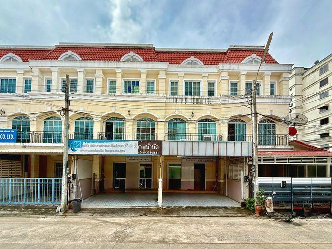 รูป 🏠 ขายบ้าน : ทาวน์โฮม วโรดมเพลส   รหัสทรัพย์ | 📌LNP-H1110 - รูปที่ 1/18