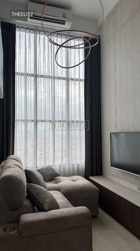 รูป ✨The Ultimate Urban Sanctuary | High-Ceiling Duplex Layout with Panoramic Skyline Views ✨ - รูปที่ 3/12