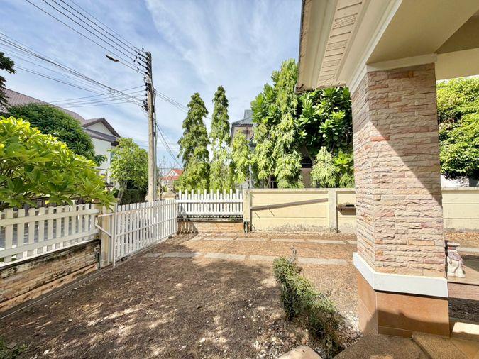 picture Rare Find! 100 Sq.w. Single House at Casalunar with Private Beach Access - 48/49