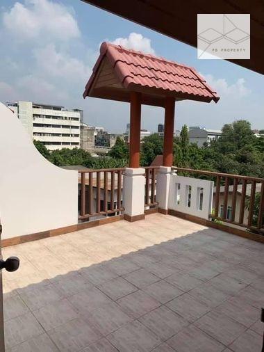 รูป Villa 49 Sukhumvit 49 | Townhouse 4 ชั้น | 3+1 ห้องนอน | 400 ตร.ม. | ใกล้ BTS พร้อมพงษ์ Line ID: puttcapital - รูปที่ 10/10