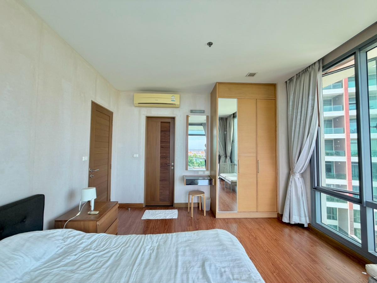 picture 🌊 For Sale : Casalunar Paradiso Beachfront Condo – 2 Bedrooms, 2 Bathrooms, 5th Floor, Spacious & Homely Living - 16/22
