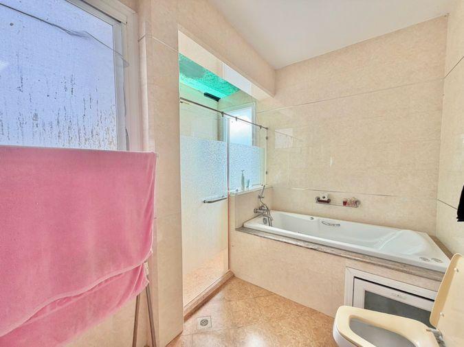 picture Rare Find! 100 Sq.w. Single House at Casalunar with Private Beach Access - 25/49