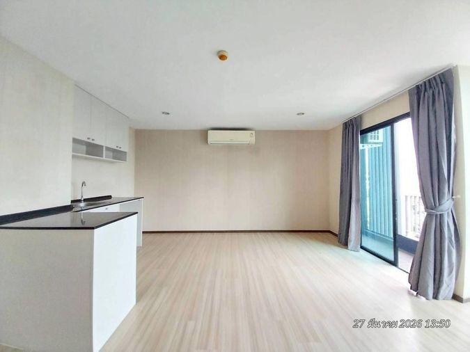 picture 🏢 Condo for Sale | Fresh Condominium - 2/11