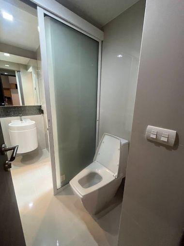 picture    🎈#MT2608_067🎈💥Urgent💥 Guaranteed availability! Click quickly before it's gone‼️ For Rent 1️⃣9️⃣k.🔥 Rhythm Sathorn Condo - 7/8