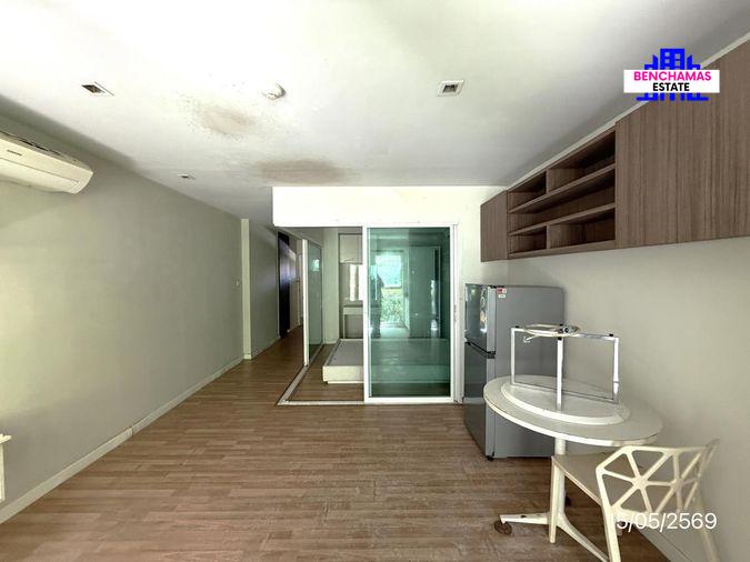 picture ðĒ Condo for Sale: V Condo | Near Pradit Manutham Road - 1/7