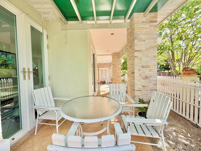 picture Rare Find! 100 Sq.w. Single House at Casalunar with Private Beach Access - 47/49