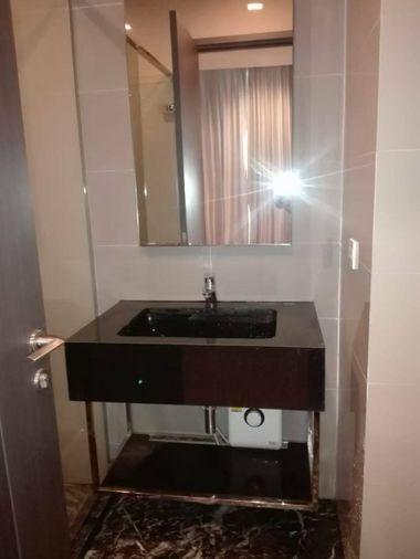 picture   Condo for rent :The Edge Sukhumvit 23  ((BTS Asoke) MK-02 line @livingbkk  - 12/14