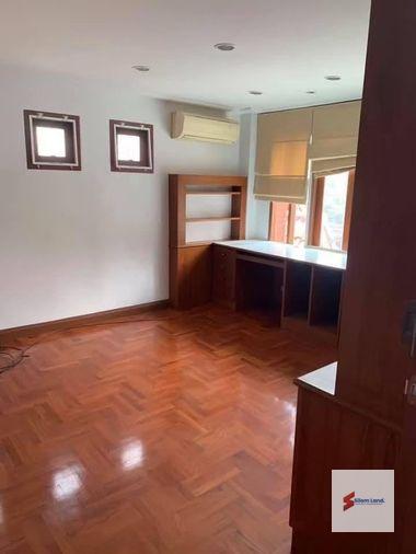 รูป RS7374 ให้เช่า Townhouse 4 ชั้น Villa 49 Sukhumvit ใกล้ BTS พร้อมพงษ์ - รูปที่ 4/15